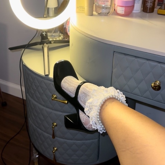 Karl lagerfield Black Patent Heels - Picture 9 of 9